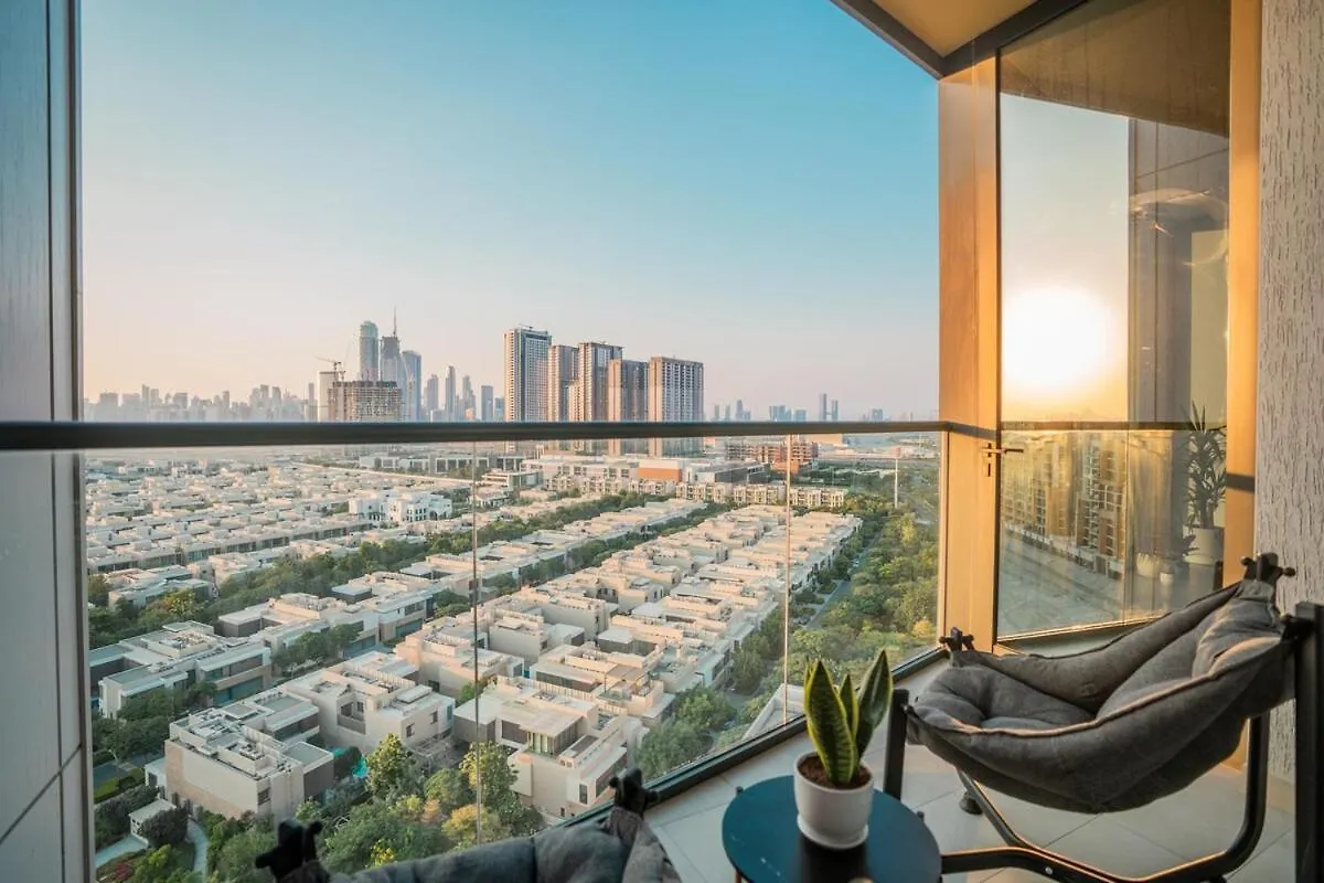 Apartment Sobha Waves Grande Big 1Br Apt Burj Khalifa Views! Dubai