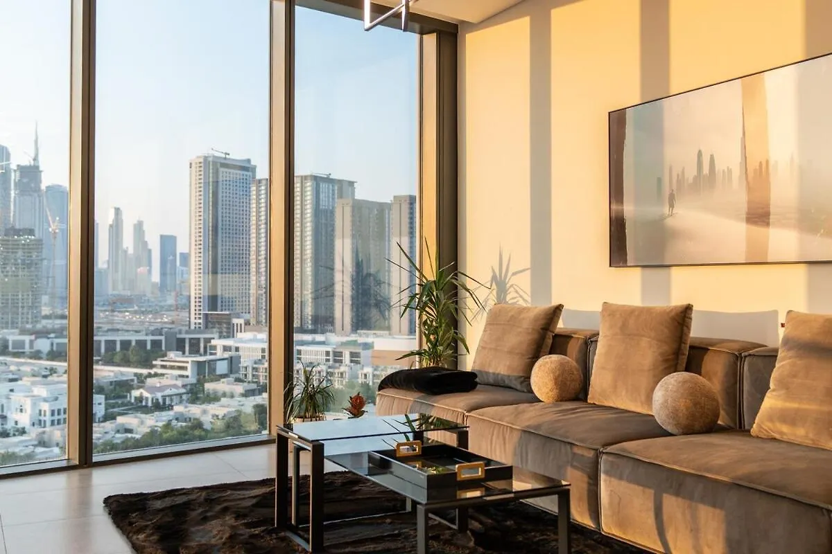 Sobha Waves Grande Big 1Br Apt Burj Khalifa Views! Dubai Apartment