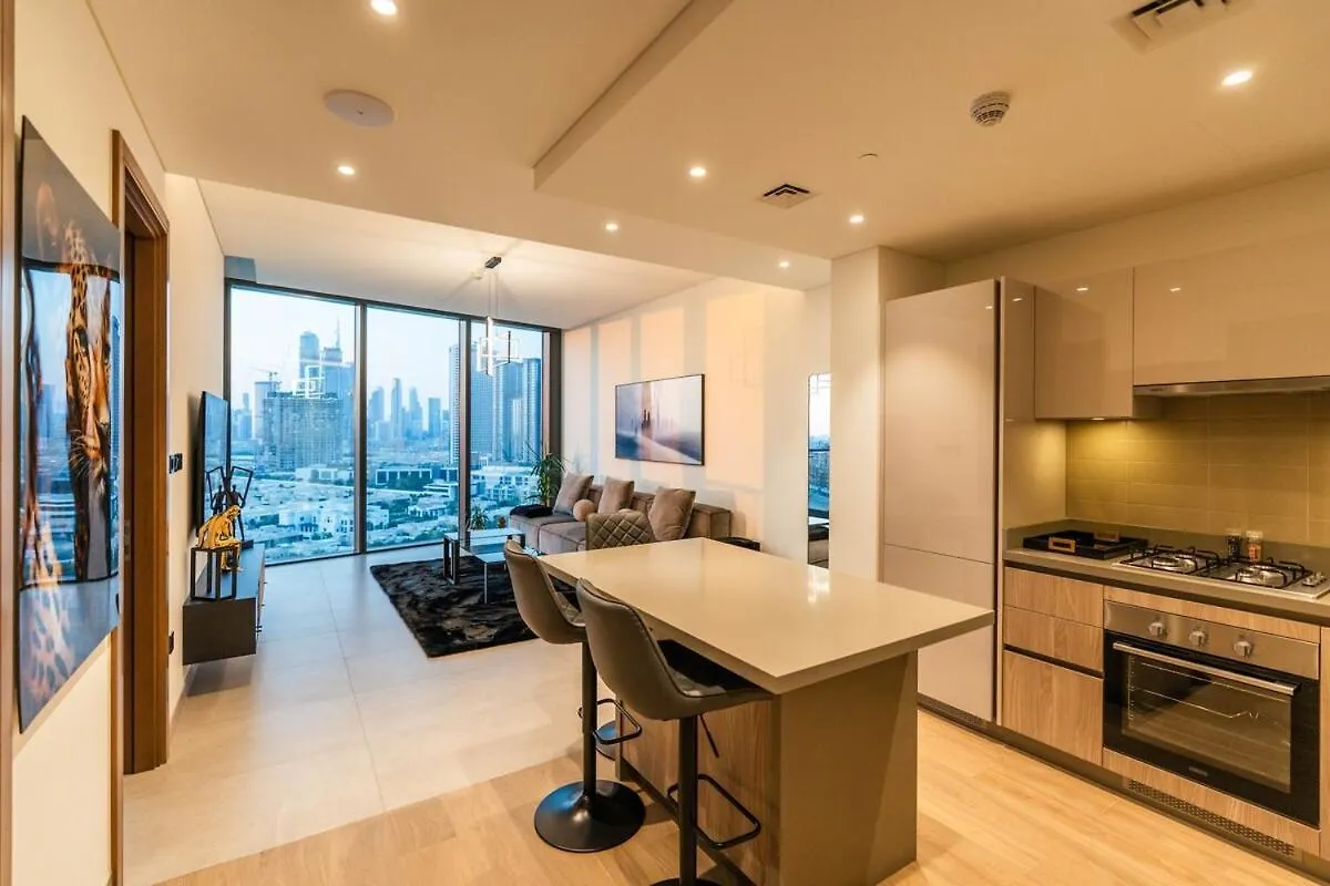 Sobha Waves Grande Big 1Br Apt Burj Khalifa Views! Dubai